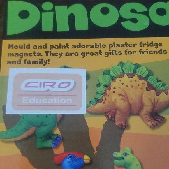 NEW IN BOX CIRO EDUCATION MOULD AND PAINT DINOSAUR - Picture 2 of 5